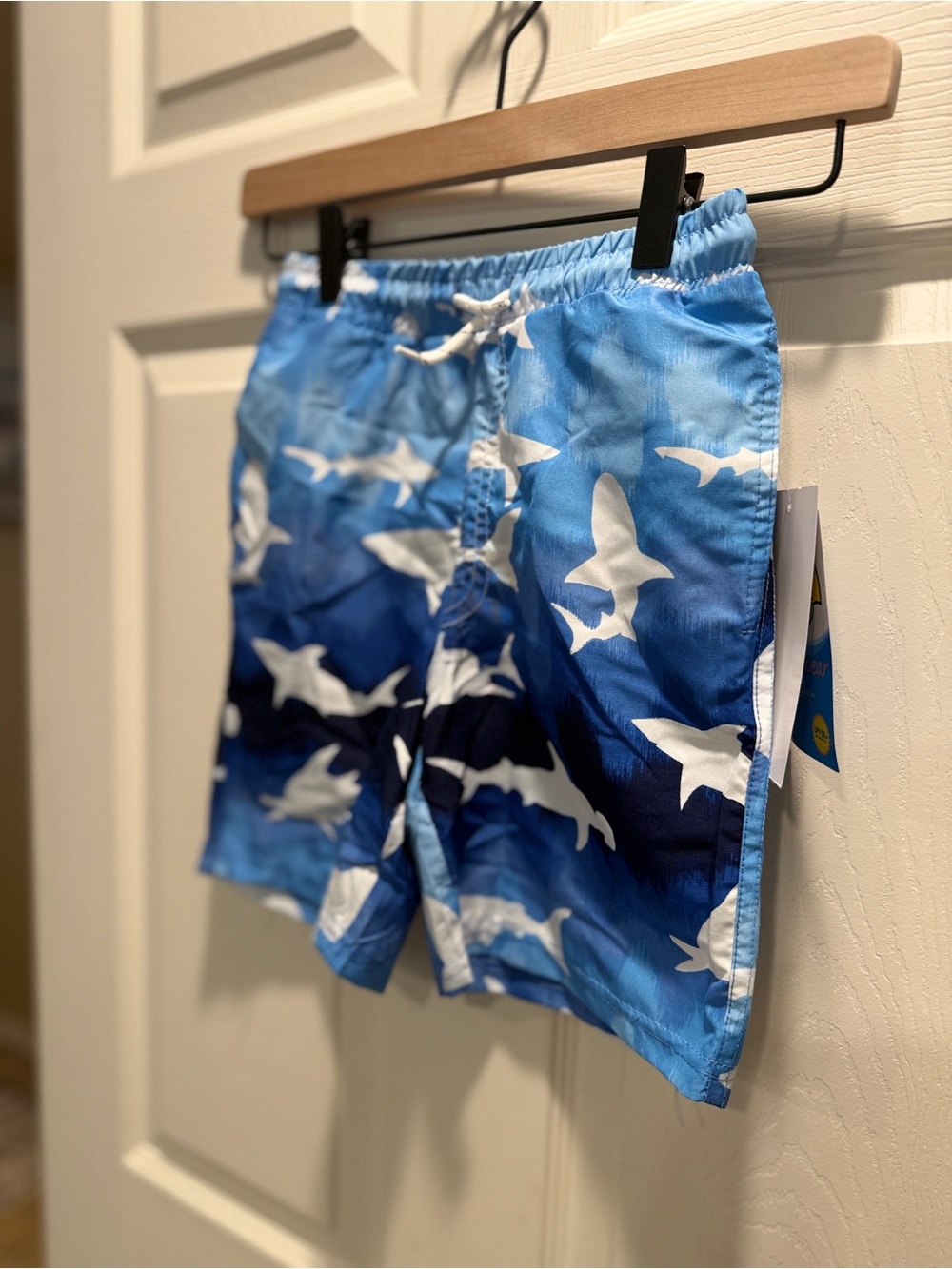 Banana Boat Kids Blue Shark Print Swim Trunks NWT Board Shorts Size 5 - Picture 3 of 7